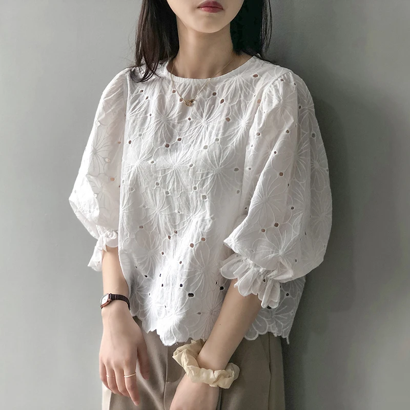 SISPELL Puff Sleeve Blouse Shirts For Female O Neck Cut Out Loose Solid Color Women's Casual Shirt Fashion Streetwear New 2021
SISPELL Puff Sleeve Blouse Shirts For Female O Neck Cut Out Loose Solid Color Women's Casual Shirt Fashion Streetwear New 2021