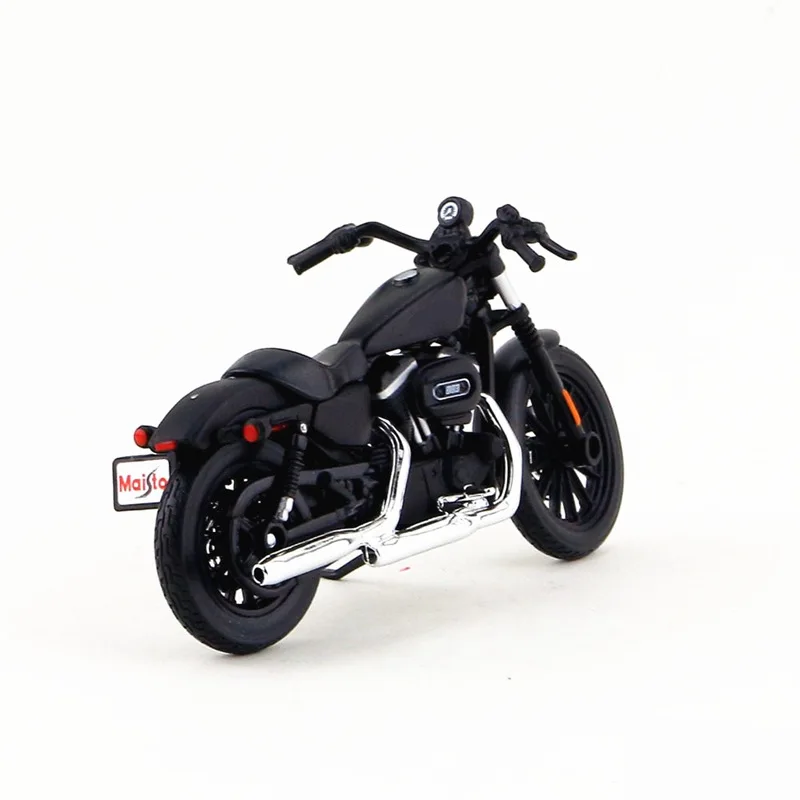 Maisto/1:18 Scale/Diecast model motorcycle toy/2014 Sportster Iron 883 Model/Delicate Gift or Toy/Colllection/For Children
Maisto/1:18 Scale/Diecast model motorcycle toy/2014 Sportster Iron 883 Model/Delicate Gift or Toy/Colllection/For Children