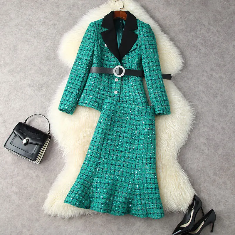 Europe and America ·2021 autumn and winter new fashion green suit collar plaid tweed coat high waist fishtail skirt set
Europe and America ·2021 autumn and winter new fashion green suit collar plaid tweed coat high waist fishtail skirt set