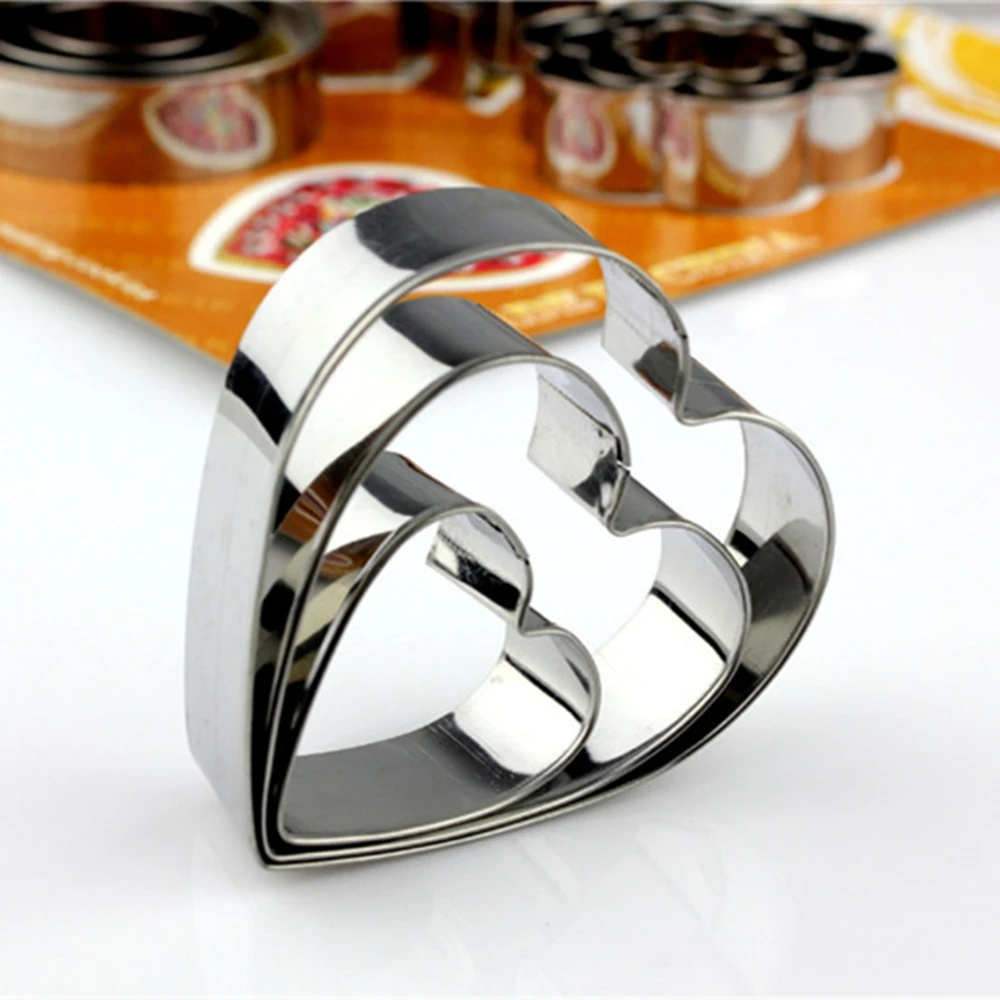 12Pcs Christmas Cookie Cutter Tools Stainless Steel Heart Flower Round Shaped Holiday Biscuit Mold Kitchen Cake Decorating Tools
12Pcs Christmas Cookie Cutter Tools Stainless Steel Heart Flower Round Shaped Holiday Biscuit Mold Kitchen Cake Decorating Tools