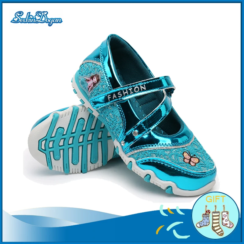 Girls Kids Shoes Mirror Lace Upper Cartoon Cute Princess Garden Casual Boots Fashion Lightweight Non-slip Children Sandals 
Girls Kids Shoes Mirror Lace Upper Cartoon Cute Princess Garden Casual Boots Fashion Lightweight Non-slip Children Sandals