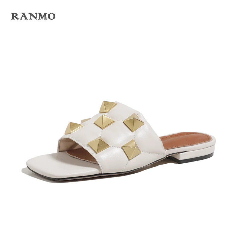2021 New Women's Shoes Summer Low-heeled Women's Shoes Leather Women's Shoes Sandals Open Toe Women's Personality Slippers
2021 New Women's Shoes Summer Low-heeled Women's Shoes Leather Women's Shoes Sandals Open Toe Women's Personality Slippers