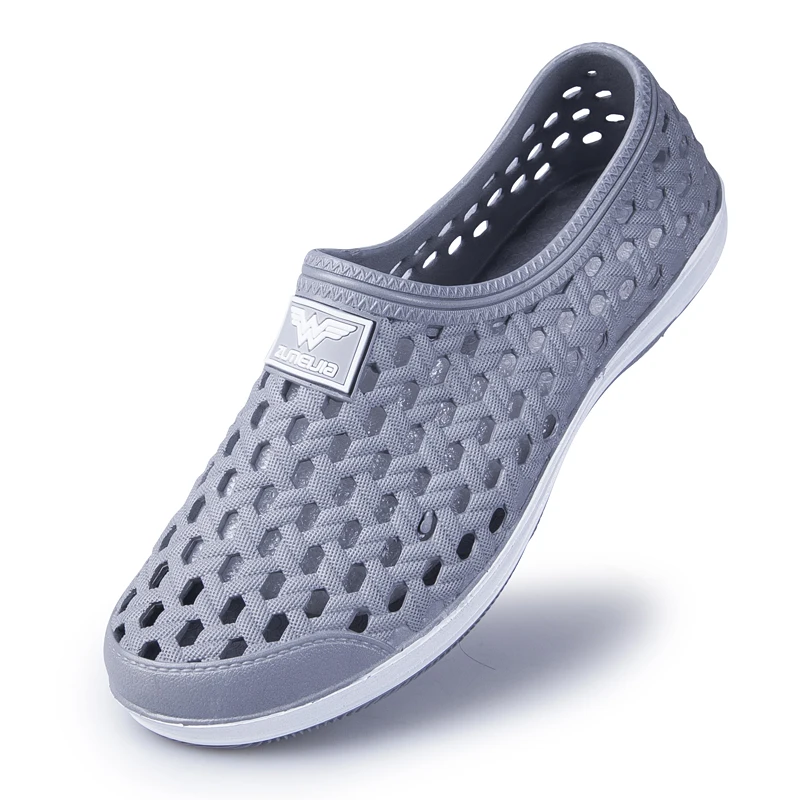 Кроссовки без шнуровки для мужчин и женщин, легкая дышащая удобная Пляжная обувь, лето
Кроссовки без шнуровки для мужчин и женщин, легкая дышащая удобная Пляжная обувь, лето