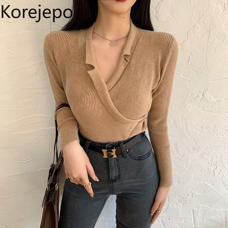 Korejepo Women Knitted Sweater 2021 Autumn Winter New Korean Chic Retro Sexy Solid V-neck Slimming Long-sleeved Bottoming Shirt
Korejepo Women Knitted Sweater 2021 Autumn Winter New Korean Chic Retro Sexy Solid V-neck Slimming Long-sleeved Bottoming Shirt