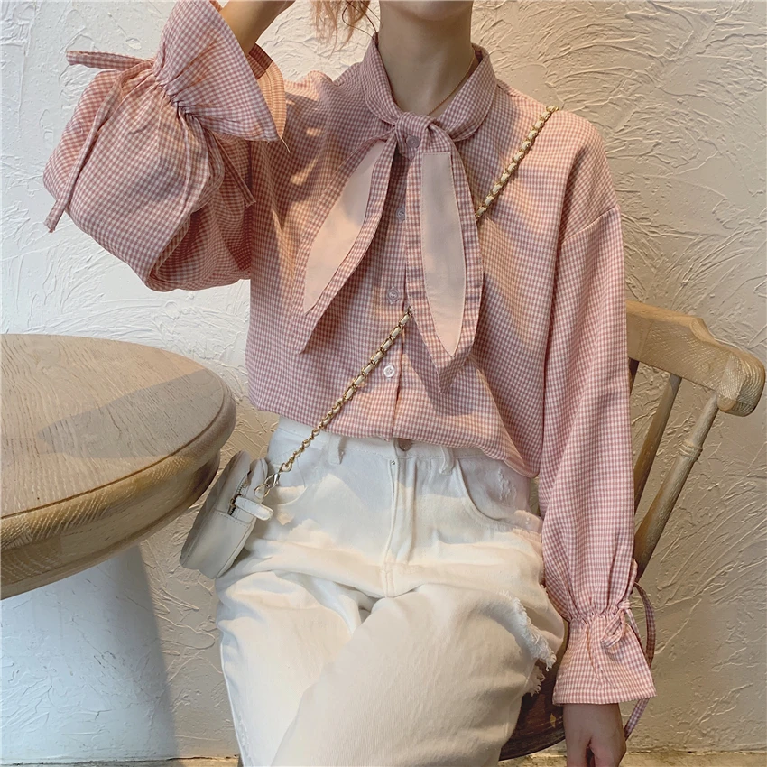 New Women Blouse Long Sleeve Cotton plaid pink Blouse Lady Casual Button Design Bow Female Shirt Preppy Style
New Women Blouse Long Sleeve Cotton plaid pink Blouse Lady Casual Button Design Bow Female Shirt Preppy Style