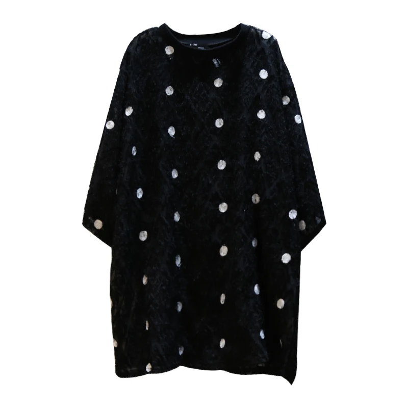 Europen Plus Size Women Polka Dot Shirt Loose Round Neck Half Sleeve Fashion Lady Casual Blouse Female Summer Clothing
Europen Plus Size Women Polka Dot Shirt Loose Round Neck Half Sleeve Fashion Lady Casual Blouse Female Summer Clothing