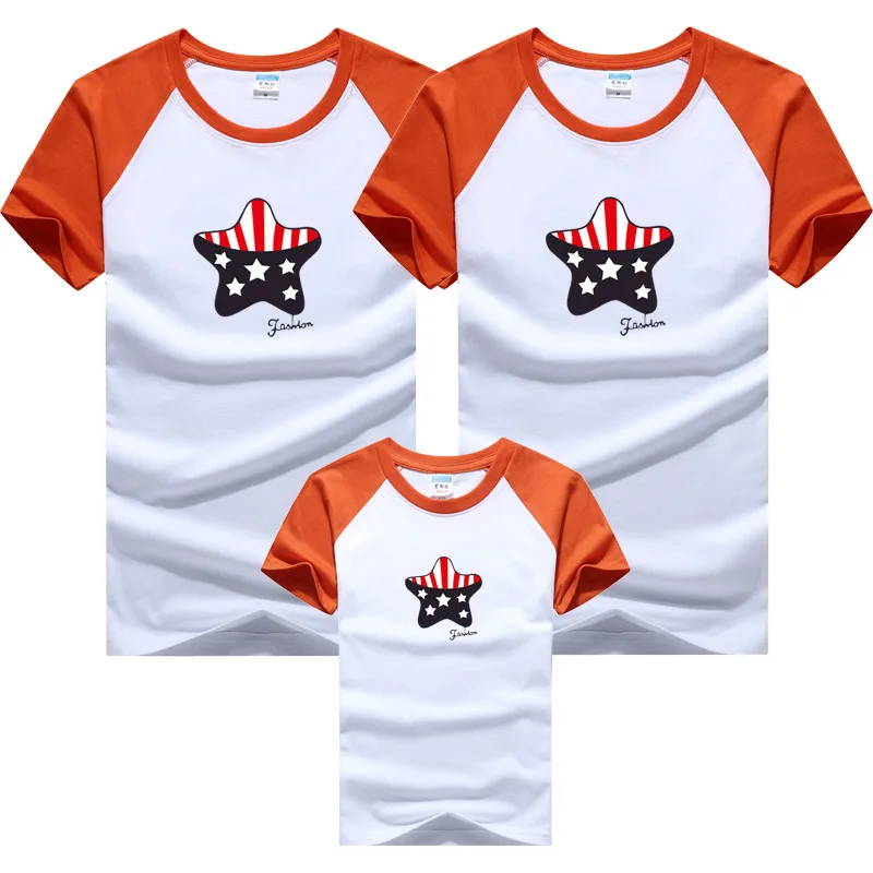 

Одинаковые наряды для семьи 2021 летняя стильная футболка для мамы и дочки одежда для Отца и Сына семейный образ Мужская женская детская одеж...