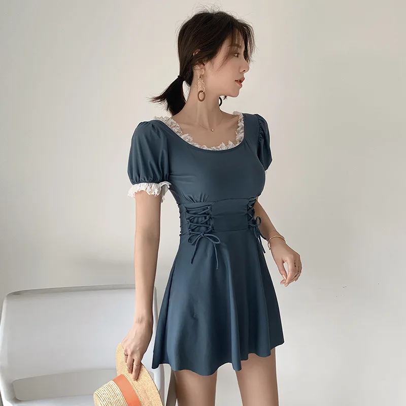 2020 Swimsuit With Ruches One Piece Bikini Fused Female Mayo Swimwear Women Girls Les New Cover Korean Ins Fairy Fan Sexy
2020 Swimsuit With Ruches One Piece Bikini Fused Female Mayo Swimwear Women Girls Les New Cover Korean Ins Fairy Fan Sexy