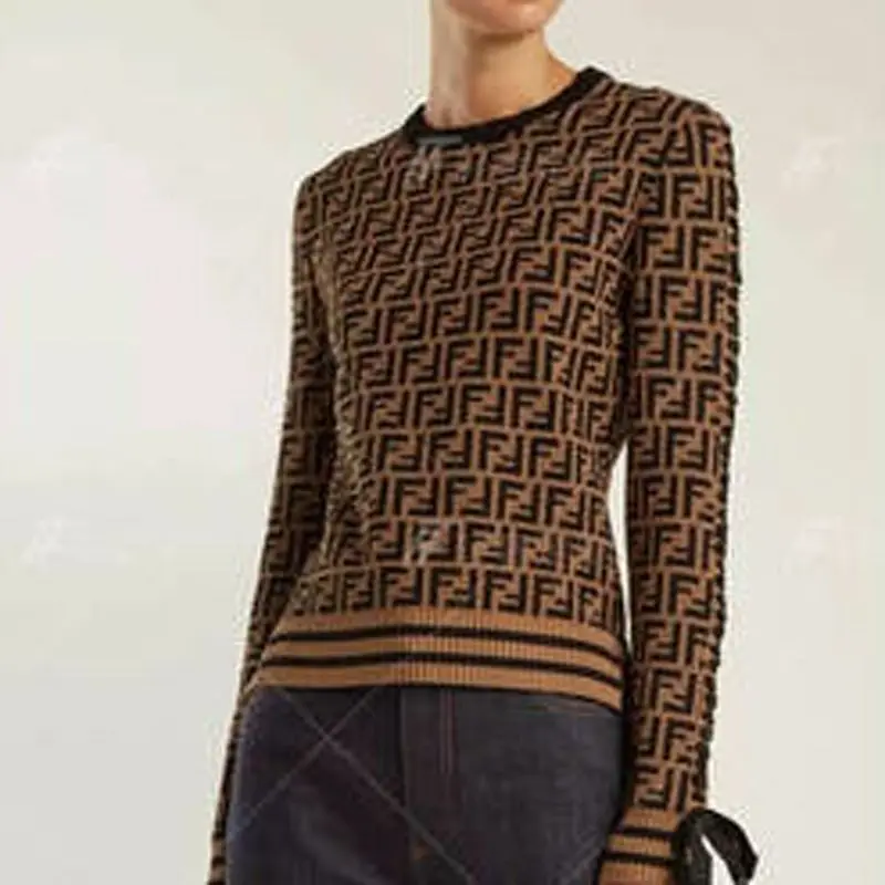 2021 spring and autumn new double F letter jacquard women's little monster laofoye slim knit sweater
2021 spring and autumn new double F letter jacquard women's little monster laofoye slim knit sweater