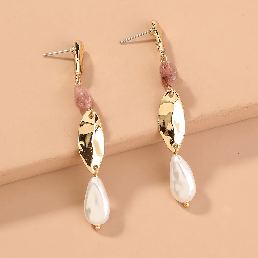 Vintage Baroque Irregular Imitation Pearl Charm Dangle Earrings Fashion Creative Metal Geometric Drop Earring For Women Jewelry 
Vintage Baroque Irregular Imitation Pearl Charm Dangle Earrings Fashion Creative Metal Geometric Drop Earring For Women Jewelry