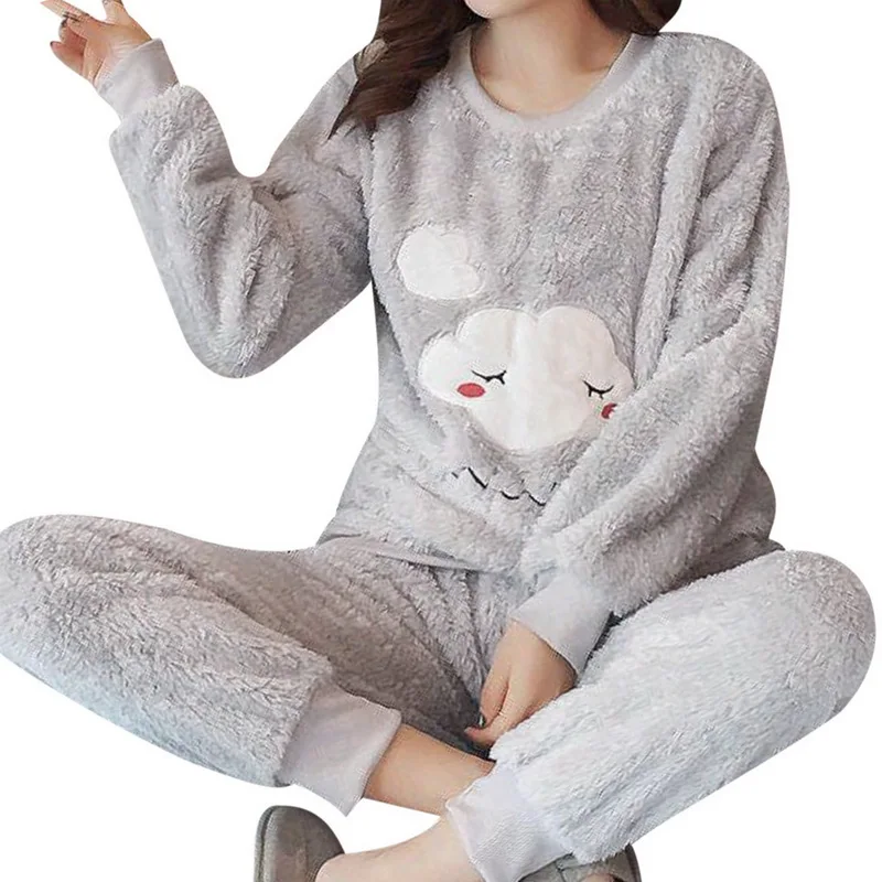 2021 Autumn Winter Warm Flannel Women Pyjamas Sets Thick Coral Velvet Full Sleeve Cartoon Sleepwear Pajamas Set Girl's Homewear 
2021 Autumn Winter Warm Flannel Women Pyjamas Sets Thick Coral Velvet Full Sleeve Cartoon Sleepwear Pajamas Set Girl's Homewear