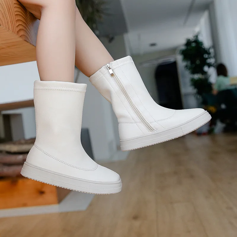 2020 Autumn Winter Girls Leather Boots Outdoor Children Snow Boots Breathable Soft Bottom Windproof Student Kids Casual Shoes
2020 Autumn Winter Girls Leather Boots Outdoor Children Snow Boots Breathable Soft Bottom Windproof Student Kids Casual Shoes