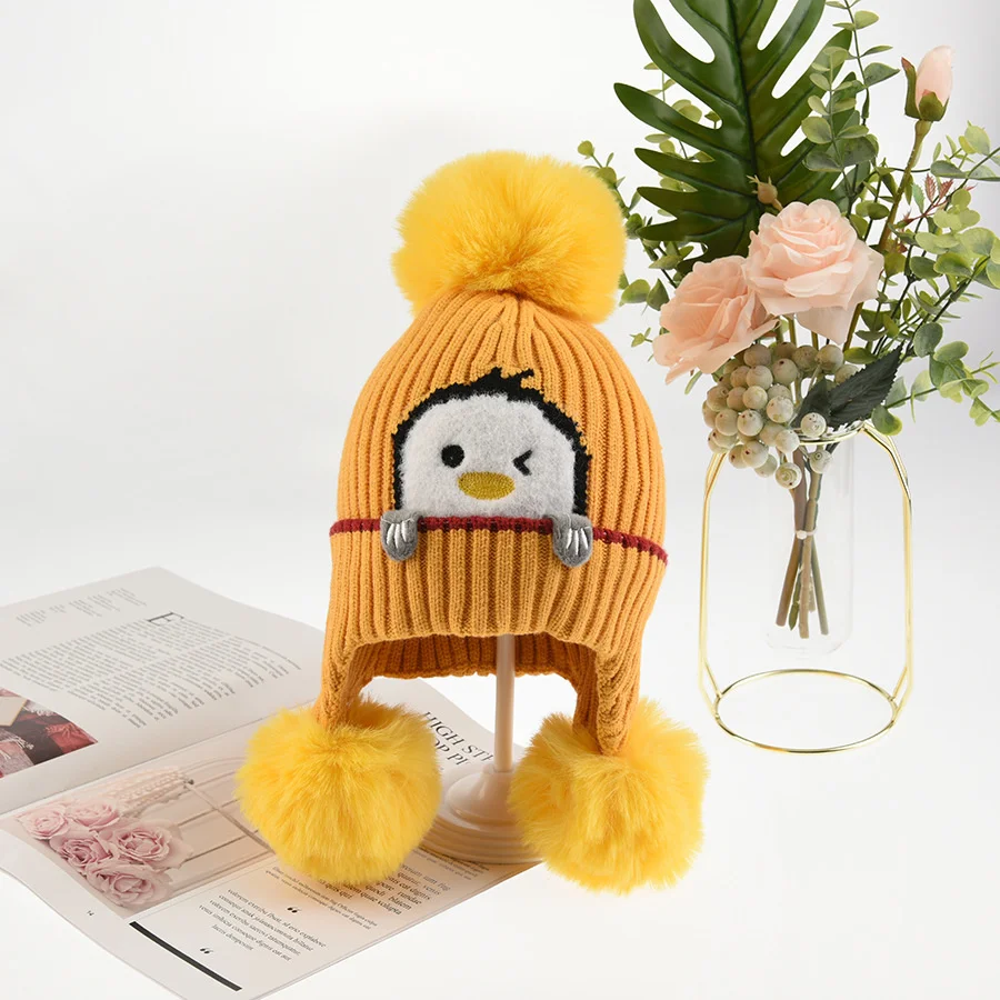 2021 new children's knitted wool hat boys and girls' outdoor thickened warm cover hat in autumn and winter Han banchao
2021 new children's knitted wool hat boys and girls' outdoor thickened warm cover hat in autumn and winter Han banchao