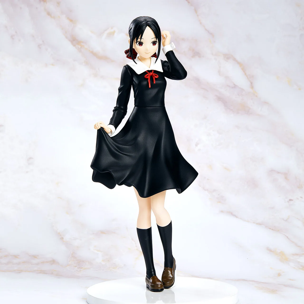 21 см аниме Кагуя Sama Love Shinomiya Kaguya ПВХ экшн-модель детской модели коллекционные игрушки подарки 
21 см аниме Кагуя Sama Love Shinomiya Kaguya ПВХ экшн-модель детской модели коллекционные игрушки подарки