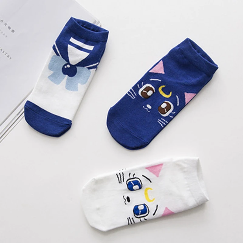 2020 New Fashion Girls Womens Cotton Socks Anime Sailor Moon Ankle Casual Dress Socks 
2020 New Fashion Girls Womens Cotton Socks Anime Sailor Moon Ankle Casual Dress Socks