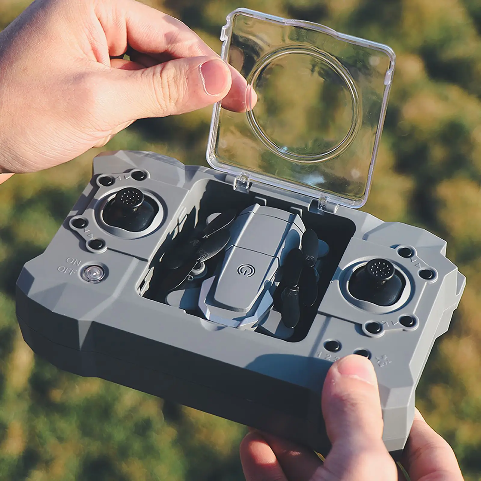 Mini Drone 2.4GHz Anti-Interference 4K Camera HD Foldable Quadcopter One-Key Return Wifi FPV RC Helicopter Quadrocopter
Mini Drone 2.4GHz Anti-Interference 4K Camera HD Foldable Quadcopter One-Key Return Wifi FPV RC Helicopter Quadrocopter