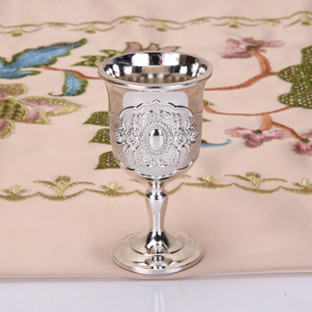 Classical Metal Retro Creative Small Beverage Wine Cup Gold European Style Home Bar Beer Juice Drink Cup
Classical Metal Retro Creative Small Beverage Wine Cup Gold European Style Home Bar Beer Juice Drink Cup