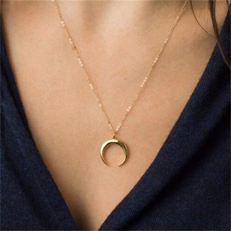 Wholesale Moon Pendant Necklace Silver Color and Gold Half Moon Necklace Womens Horn Chain Gold Necklace Collares FREE GIFTS
Wholesale Moon Pendant Necklace Silver Color and Gold Half Moon Necklace Womens Horn Chain Gold Necklace Collares FREE GIFTS