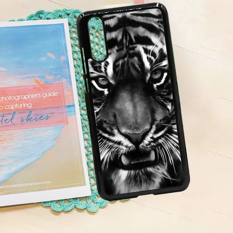 Fashion Tiger Leopard King of the forest Phone Case PC for iPhone 11 12 pro XS MAX 8 7 6 6S Plus X 5S SE 2020 XR
Fashion Tiger Leopard King of the forest Phone Case PC for iPhone 11 12 pro XS MAX 8 7 6 6S Plus X 5S SE 2020 XR