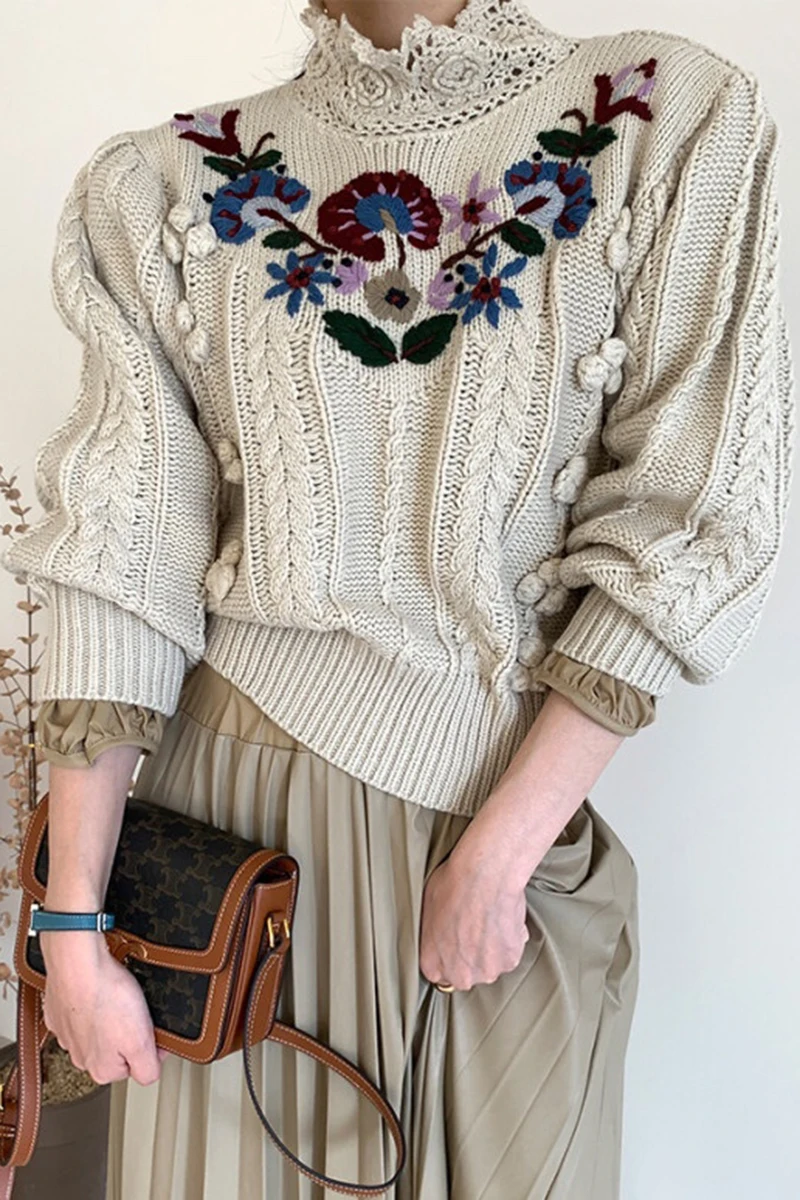 Women's sweater top Korean retro high collar heavy industry embroidery design hemp pattern loose Lantern Sleeve knitted sweater
Women's sweater top Korean retro high collar heavy industry embroidery design hemp pattern loose Lantern Sleeve knitted sweater