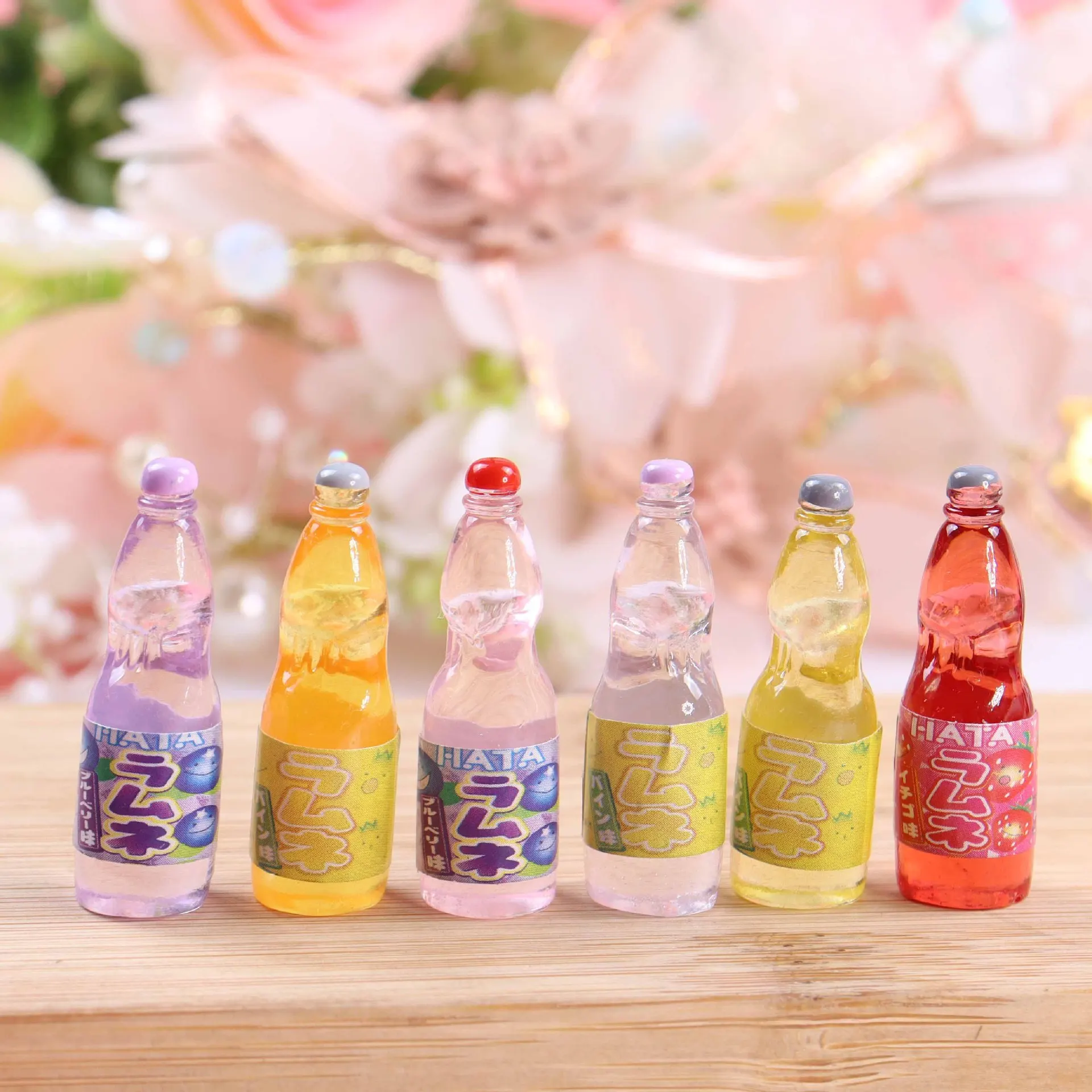 Kawaii Beverage Juice Bottle Resin Cabochon Craft For DIY Simulation Cans Kitchen Play Dollhouse Toy Accessories
Kawaii Beverage Juice Bottle Resin Cabochon Craft For DIY Simulation Cans Kitchen Play Dollhouse Toy Accessories