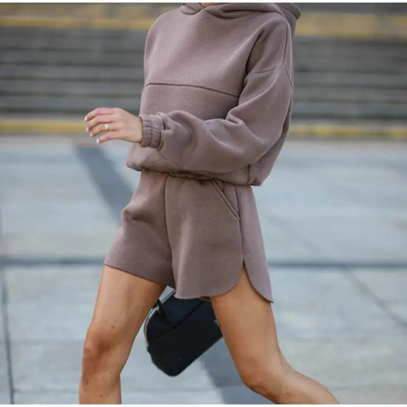 Autumn Fleece Tracksuit Women's Suit 2 Pieces Set Hooded Long Sleeve Hoodies And Shorts Female Sets Winter Casual Ladies Suits
Autumn Fleece Tracksuit Women's Suit 2 Pieces Set Hooded Long Sleeve Hoodies And Shorts Female Sets Winter Casual Ladies Suits