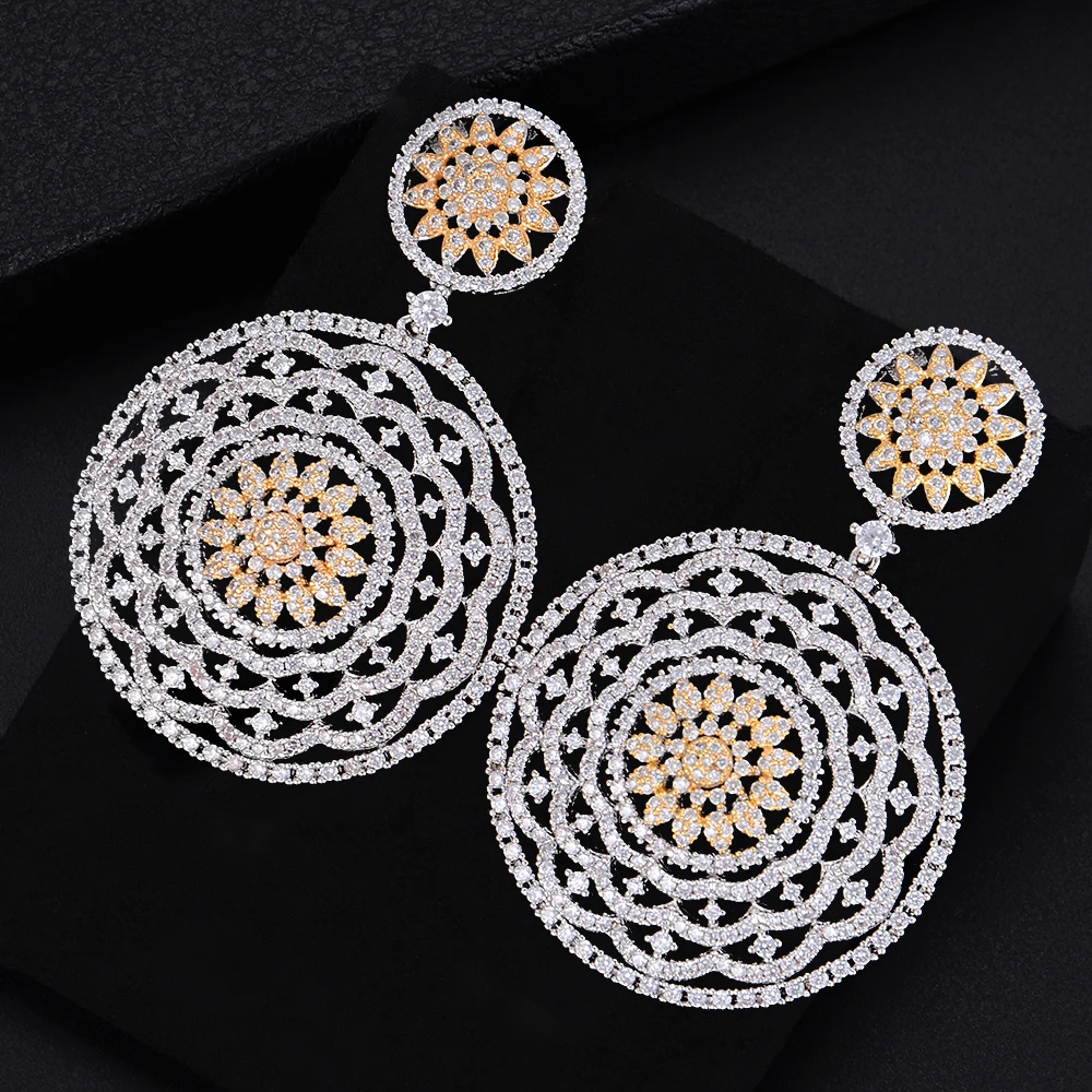 Fashion Geometry Round Hollow Pierced Flower Shape Cubic Zirconia Dangle Drop Earrings For Women Girls wholesale
Fashion Geometry Round Hollow Pierced Flower Shape Cubic Zirconia Dangle Drop Earrings For Women Girls wholesale
