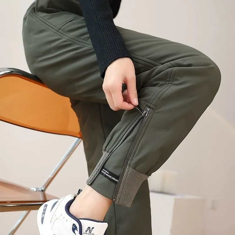 Casual Harem Cotton Trousers Down Cotton Trousers Winter Wear Fashion Thick Cotton Velvet Sweatpants High Waist Slim Overalls
Casual Harem Cotton Trousers Down Cotton Trousers Winter Wear Fashion Thick Cotton Velvet Sweatpants High Waist Slim Overalls