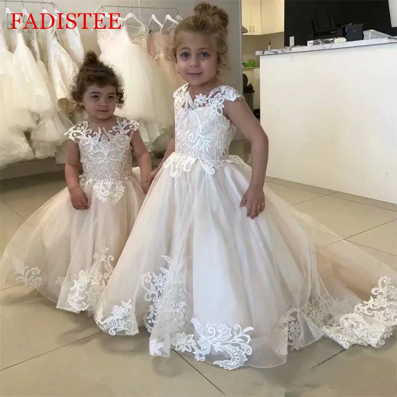 Vestido niña Lovely Flower Girl Dresses Sleeveless Lace Applique For Wedding Little Girls Party Dresses платье детское
Vestido niña Lovely Flower Girl Dresses Sleeveless Lace Applique For Wedding Little Girls Party Dresses платье детское
