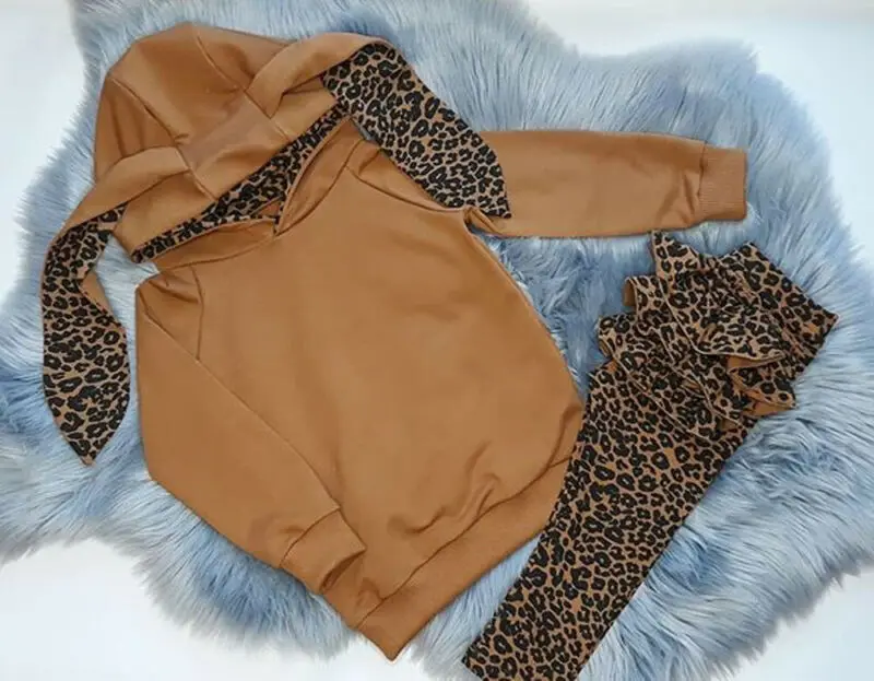 Одежда с леопардовым рисунком для маленьких девочек толстовка заячьими ушками +