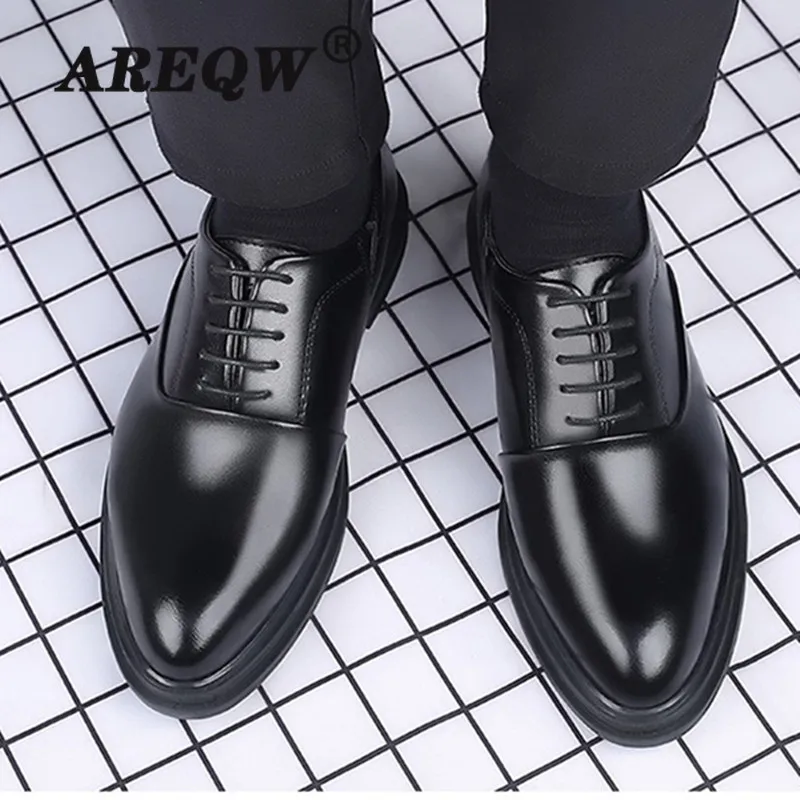 Fashion Casual Leather Shoes Pointed Toe Business Formal Wear Men's Shoes Large Size Trend Shoes Wedding Shoes
Fashion Casual Leather Shoes Pointed Toe Business Formal Wear Men's Shoes Large Size Trend Shoes Wedding Shoes