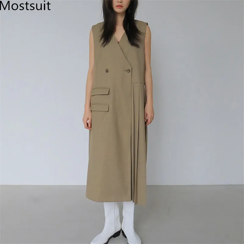 Женское длинное плиссированное платье-жилет, однотонное офисное платье без рукавов на одной пуговице с V-образным вырезом, модель 2020 в Корей...
Женское длинное плиссированное платье-жилет, однотонное офисное платье без рукавов на одной пуговице с V-образным вырезом, модель 2020 в Корей...