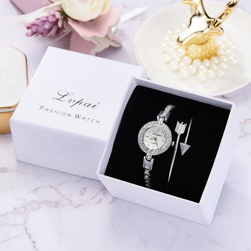 Женские наручные часы с браслетом, кварцевые часы, браслет с браслетом из сплава, браслет со стрелкой, открытый Браслет-манжета LL @ 17
Женские наручные часы с браслетом, кварцевые часы, браслет с браслетом из сплава, браслет со стрелкой, открытый Браслет-манжета LL @ 17