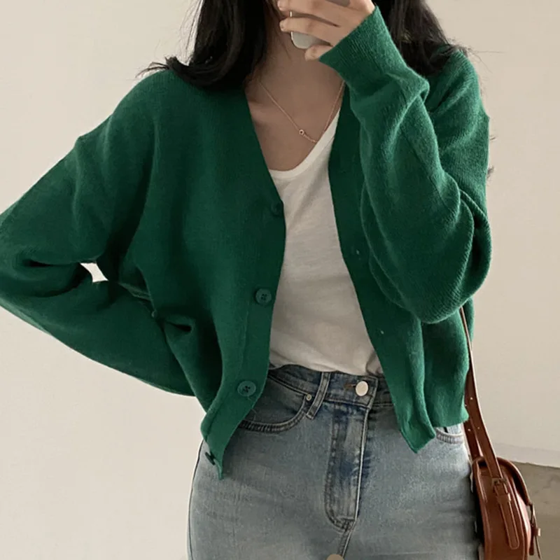 Autumn Casual Knitted Sweater Woman Fashion V-Neck Single-Breasted Cardigan Women's Winter Warm Solid Long-Sleeved Ladies Top
Autumn Casual Knitted Sweater Woman Fashion V-Neck Single-Breasted Cardigan Women's Winter Warm Solid Long-Sleeved Ladies Top