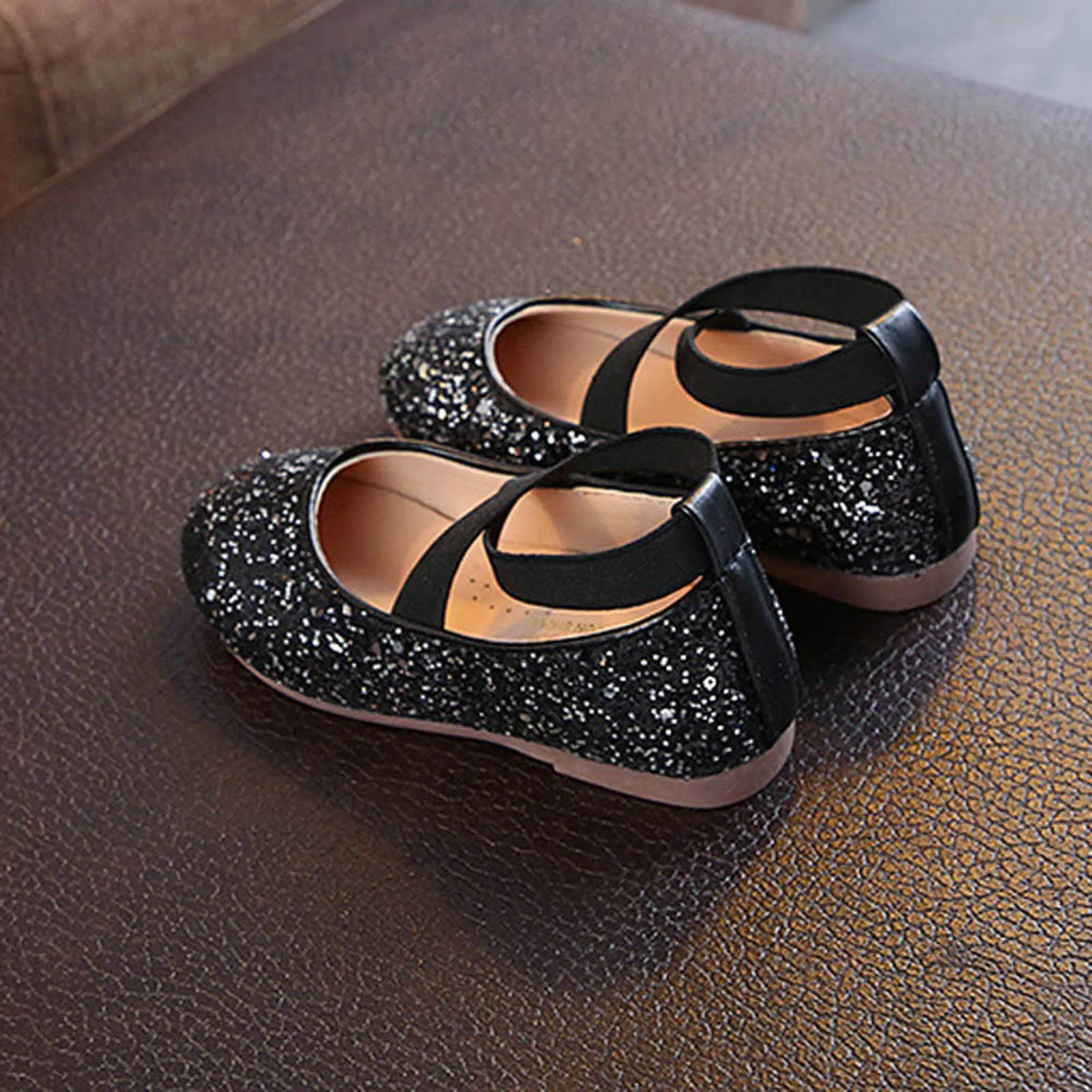 Children's Baby Girls Sequined Elastic Band Single Shoes Princess Shoes Dance Shoes Soft And Comfortable Flat Shoes
Children's Baby Girls Sequined Elastic Band Single Shoes Princess Shoes Dance Shoes Soft And Comfortable Flat Shoes