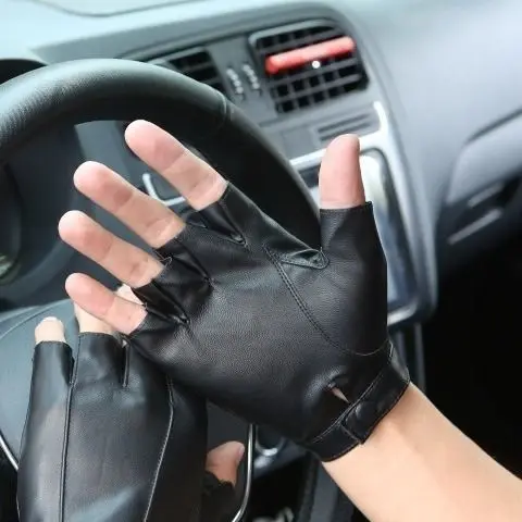 Half finger leather gloves Men and women's winter warm keeping exercise Plush Riding anti slip driving half glove
Half finger leather gloves Men and women's winter warm keeping exercise Plush Riding anti slip driving half glove