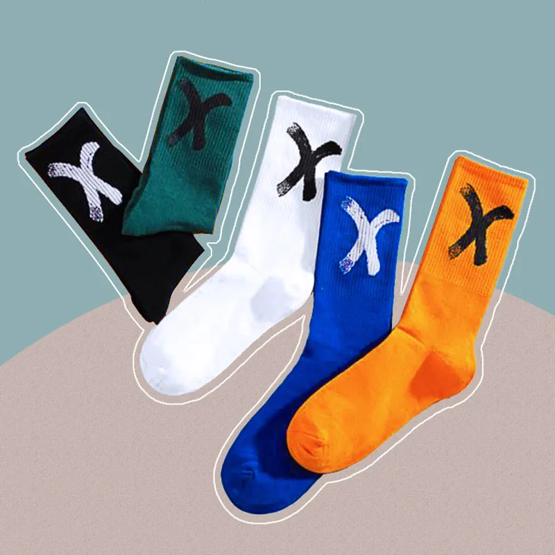 1 Pair Sports Korean Version Long Tube High Top Basketball Stockings Autumn Winter Fashion Middle Tube Stockings Men Women Socks
1 Pair Sports Korean Version Long Tube High Top Basketball Stockings Autumn Winter Fashion Middle Tube Stockings Men Women Socks