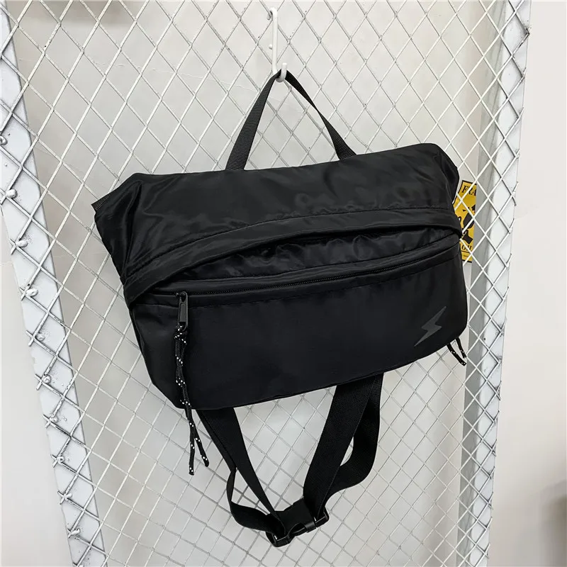 Street Fashion Sports Style Nylon Cloth 2021 New Couple Models Men and Women Shoulder Bag Messenger Bag Small Zipper Casual Bag
Street Fashion Sports Style Nylon Cloth 2021 New Couple Models Men and Women Shoulder Bag Messenger Bag Small Zipper Casual Bag