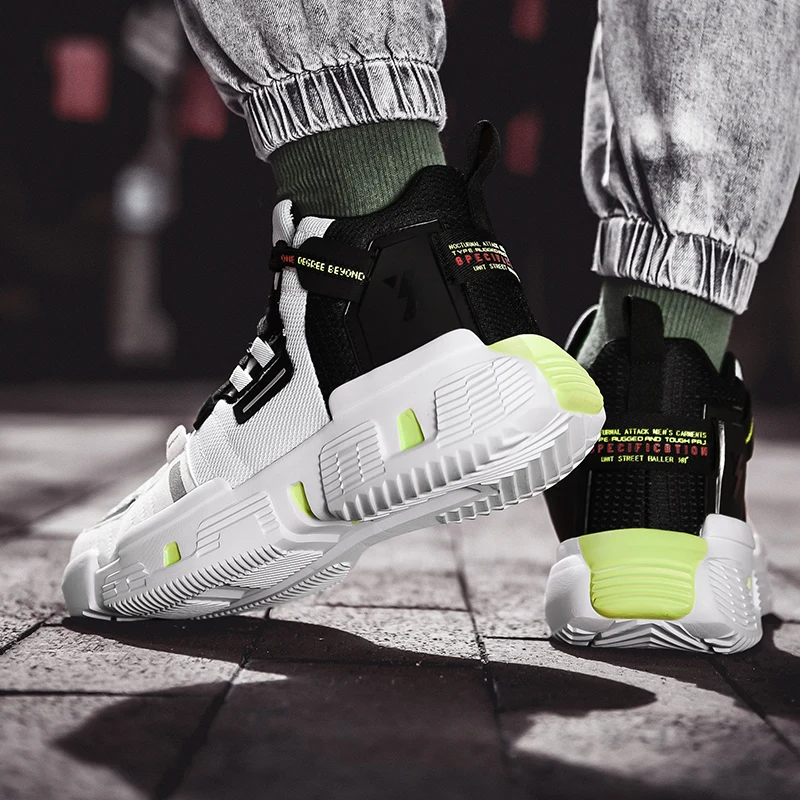 Running Shoes for Men Classic Retro High Top Sneakers Height Increasing Non-slip Platform Sports Shoes Outsole Athletic Footwear
Running Shoes for Men Classic Retro High Top Sneakers Height Increasing Non-slip Platform Sports Shoes Outsole Athletic Footwear