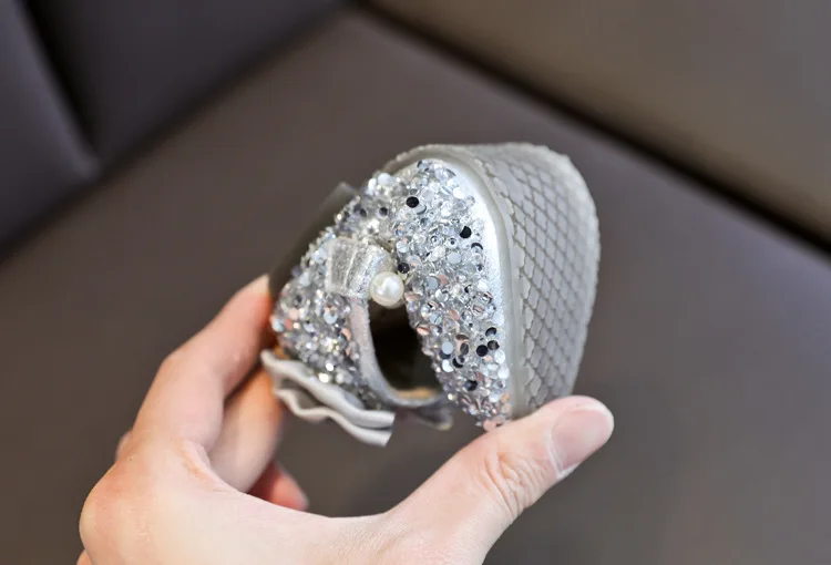 Spring Casual Shoes Girls Shoes Princess Shoes 1-3 Years Old Baby Shoes Baby Shoes Girls Rhinestone Leather Shoes
Spring Casual Shoes Girls Shoes Princess Shoes 1-3 Years Old Baby Shoes Baby Shoes Girls Rhinestone Leather Shoes