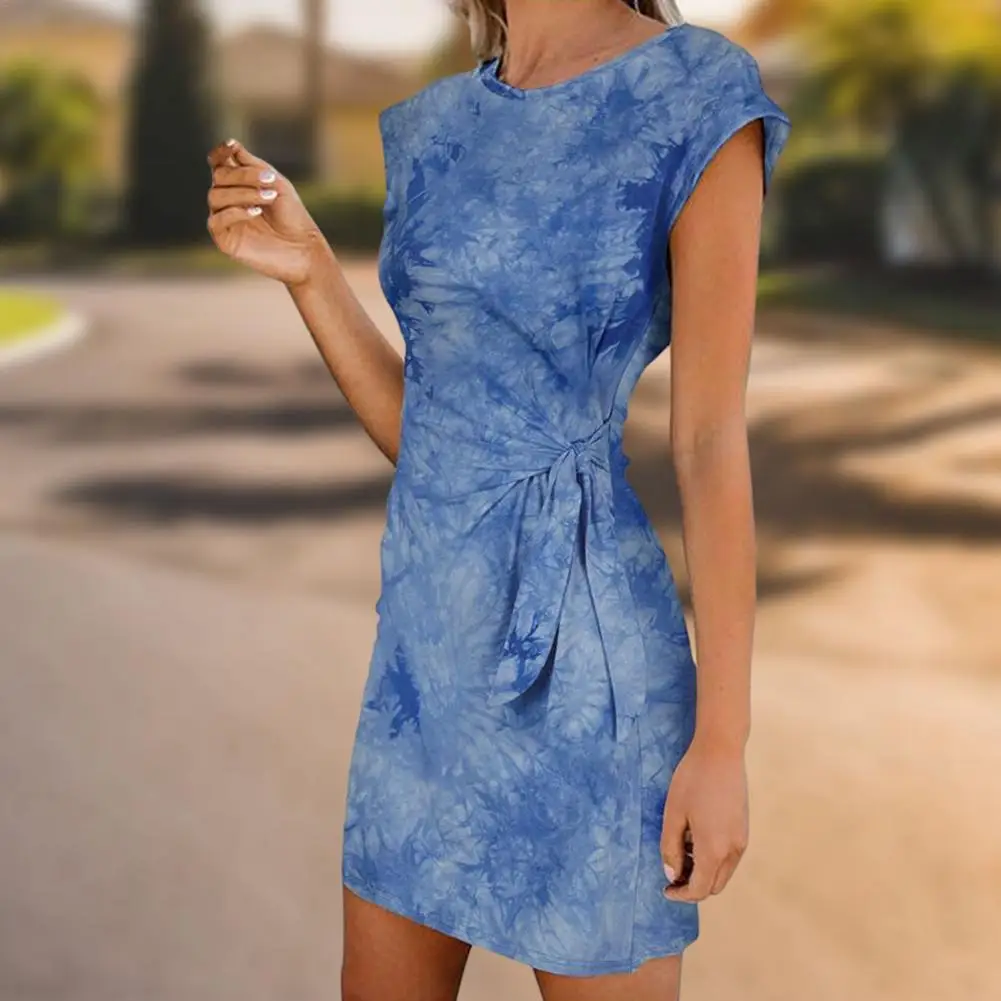 Платье-мини женское с круглым вырезом, облегающее модное платье с завязкой на талии, с круглым вырезом, без рукавов, с завышенной талией, на л...
Платье-мини женское с круглым вырезом, облегающее модное платье с завязкой на талии, с круглым вырезом, без рукавов, с завышенной талией, на л...