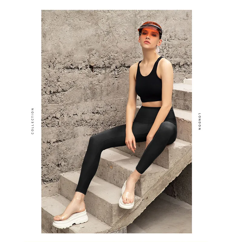 Women's Wear Breathable Sports Underwear Nude Feeling Double-Sided Nylon Pants Fitness Suit 
Women's Wear Breathable Sports Underwear Nude Feeling Double-Sided Nylon Pants Fitness Suit