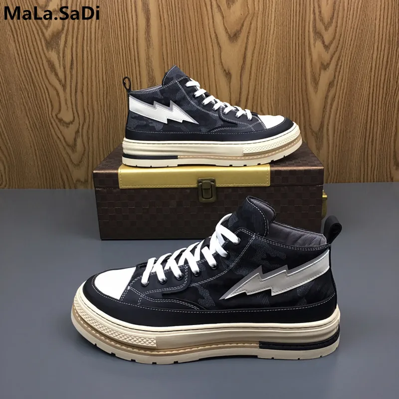 2019 New Autumn High-top Belt Casual Leather Camouflage Shoes Casual Shoes Korean Version Of The Wild Sports
2019 New Autumn High-top Belt Casual Leather Camouflage Shoes Casual Shoes Korean Version Of The Wild Sports
