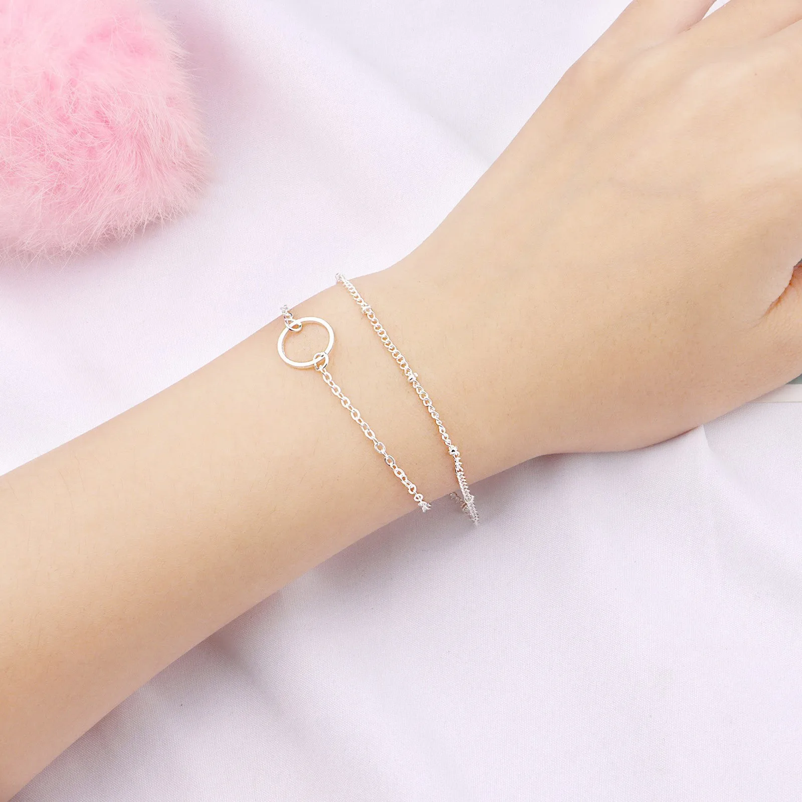 Fashion Geometric Hollow Ring Bracelet For Women Double Layer Chain Bracelets High Quality Refinement Jewelry Gifts Accessories
Fashion Geometric Hollow Ring Bracelet For Women Double Layer Chain Bracelets High Quality Refinement Jewelry Gifts Accessories
