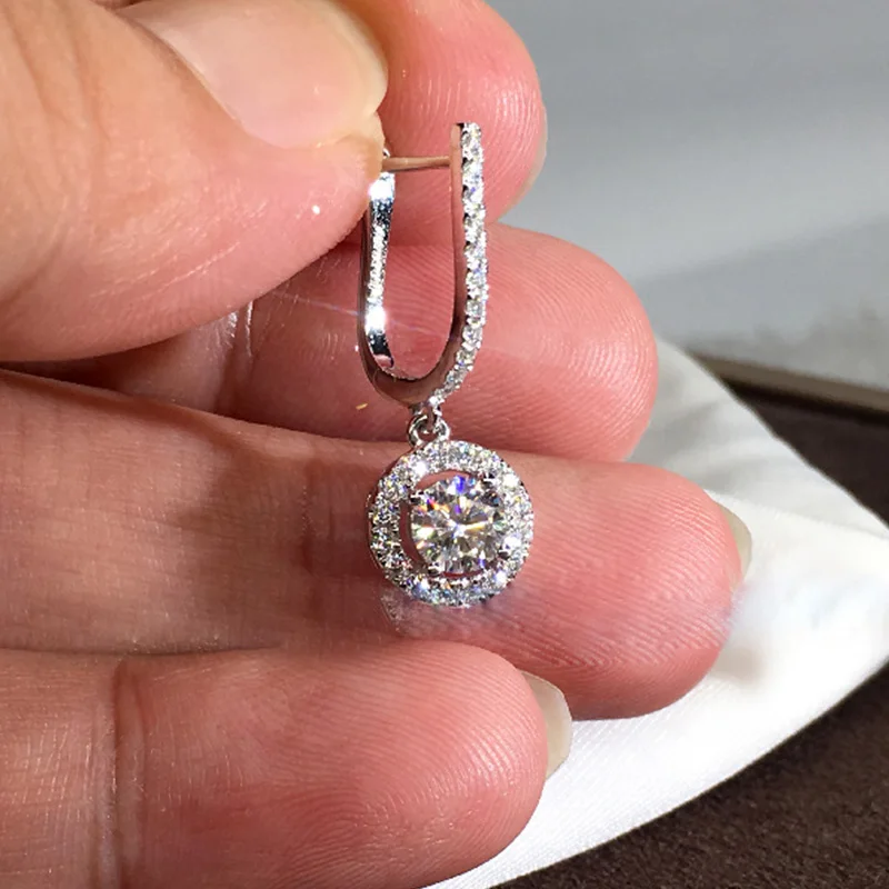 2021 New Arrival Trendy Halo Real 925 Sterling Silver Earings Fashion Jewelry For Women Anniversary Gift Wholesale E5608
2021 New Arrival Trendy Halo Real 925 Sterling Silver Earings Fashion Jewelry For Women Anniversary Gift Wholesale E5608