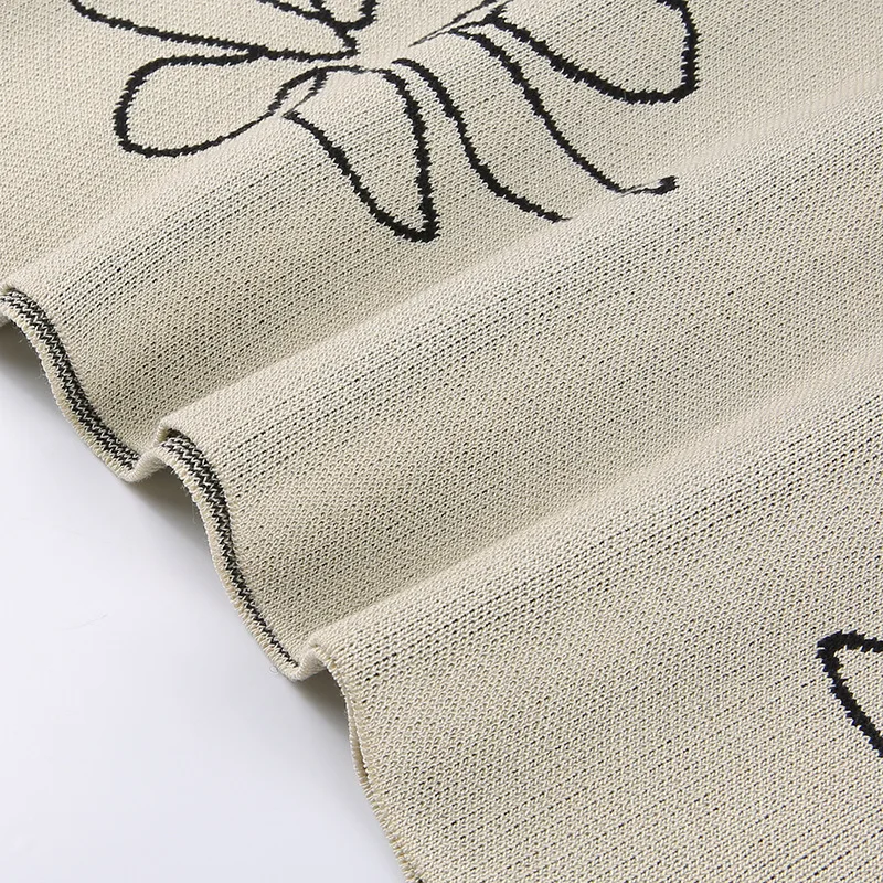 Mo s 2021 Printed Backless Dress Split Slim Package Hip Sexy Fashion Party Black White Knitted Women's Summer Dresses Y2K
Mo s 2021 Printed Backless Dress Split Slim Package Hip Sexy Fashion Party Black White Knitted Women's Summer Dresses Y2K