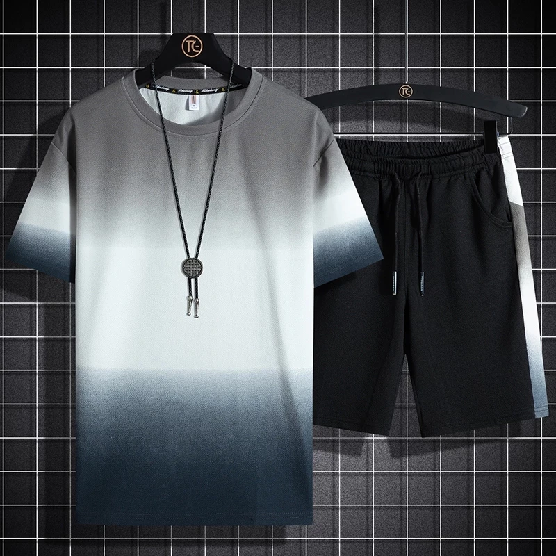 Short Sleeve Tracksuit Men Fashion Harajuku Men's Sets T-Shirt+Shorts 2021 Summer New Casual Gradient Sports Suit Streetwea
Short Sleeve Tracksuit Men Fashion Harajuku Men's Sets T-Shirt+Shorts 2021 Summer New Casual Gradient Sports Suit Streetwea