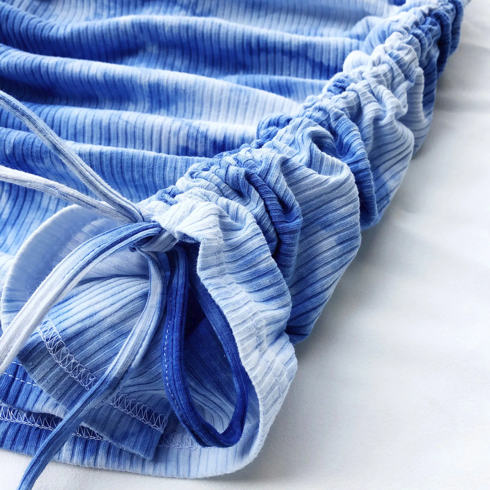 Stretch Ruffle Knit Mini Skirt 2021 Summer New Fashion Women's Side Drawstring Sexy Tie-dye Bag Hip Skirt for Women
Stretch Ruffle Knit Mini Skirt 2021 Summer New Fashion Women's Side Drawstring Sexy Tie-dye Bag Hip Skirt for Women