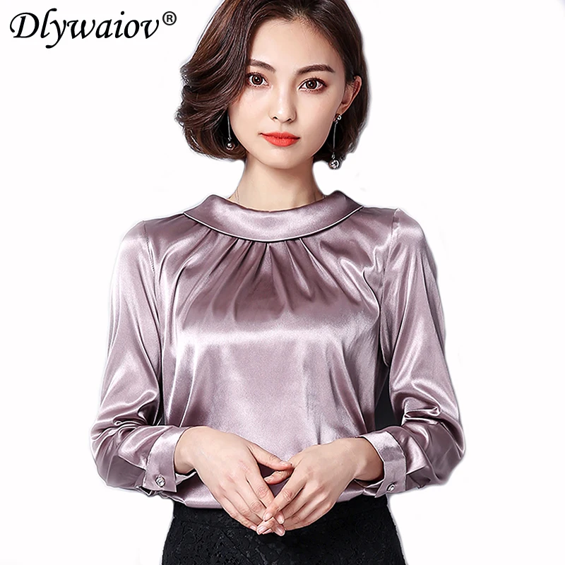 2021 шелковая футболка, весенние женские топы, дикая футболка, атласная Высококачественная Женская модная базовая одежда, Весенние Новые Топ...
2021 шелковая футболка, весенние женские топы, дикая футболка, атласная Высококачественная Женская модная базовая одежда, Весенние Новые Топ...