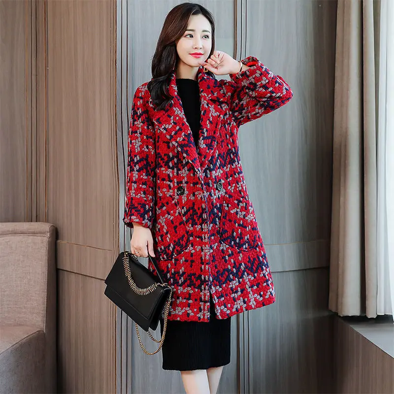 Houndstooth Woolen Coat Ladies Plaid Nizi Coat Mid-length Slim Thickened Thin Winter Clothes
Houndstooth Woolen Coat Ladies Plaid Nizi Coat Mid-length Slim Thickened Thin Winter Clothes